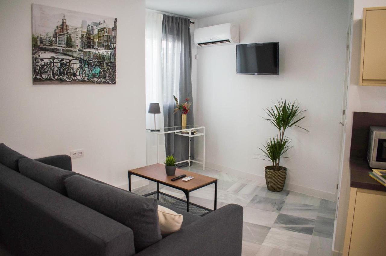 apartamentos la reina Arcos de la Frontera Exterior foto