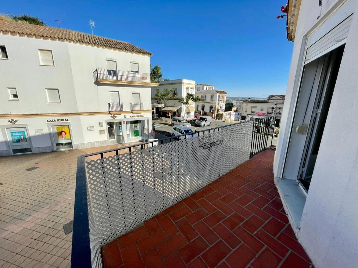 apartamentos la reina Arcos de la Frontera Exterior foto